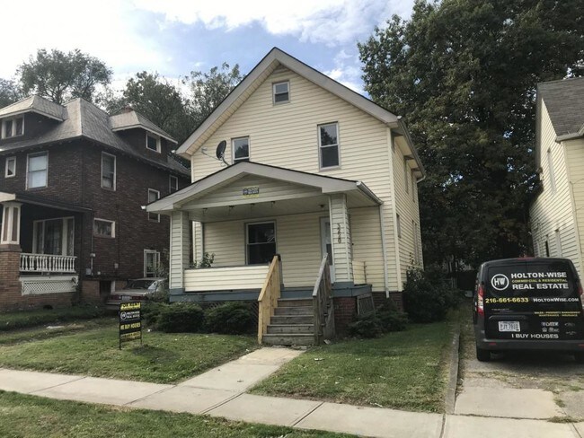 Building Photo - 3220 West 92nd Street