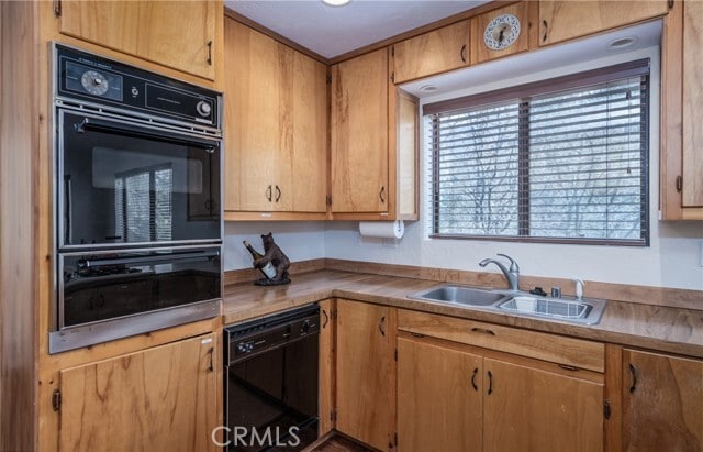 Building Photo - 1772 Columbine Dr