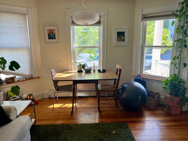 Foto del edificio - 68 Alpine St