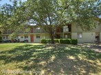 Primary Photo - 1 br, 1 bath Apartment - 806 E 13th St