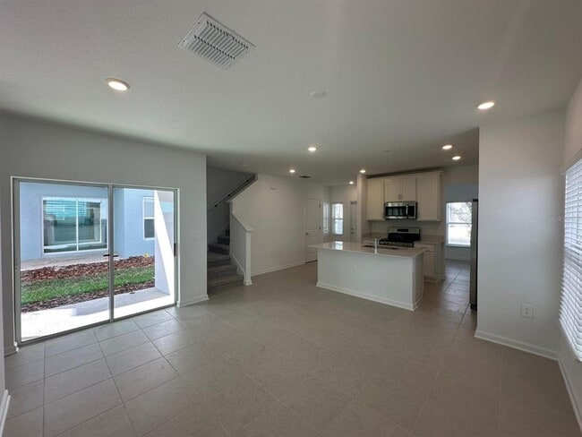 Building Photo - 6000 Zen Wy