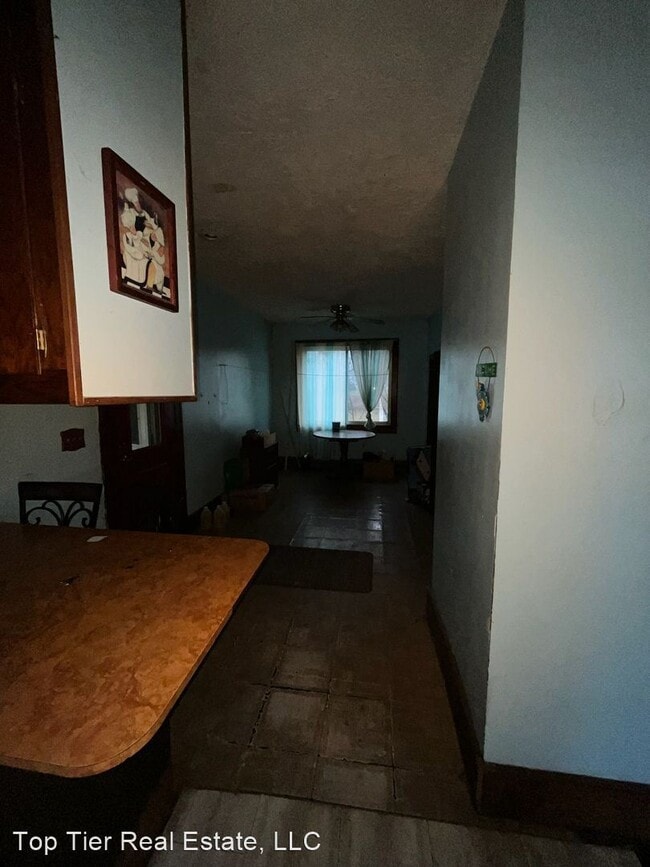 Building Photo - 3 br, 1.5 bath House - 2868 Draper Ave SE
