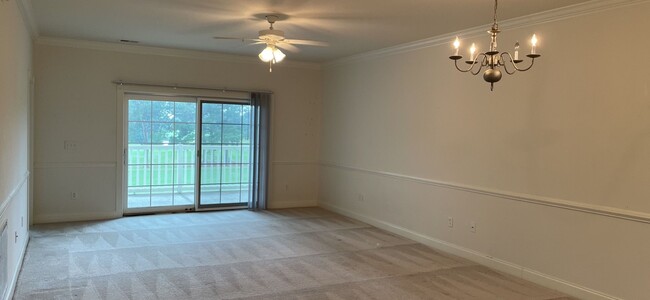 Photo - 4878 Luster Leaf Cir House