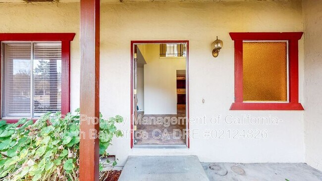 Building Photo - 2139 San Antonio Dr