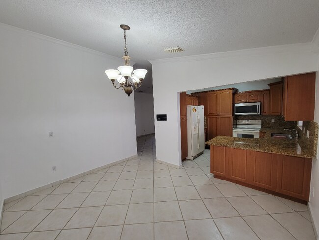 Building Photo - 15478 SW 62nd St