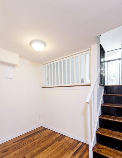 Foto del edificio - 87 E 10th St