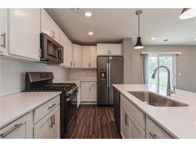 Building Photo - 10634 Weston Wy N