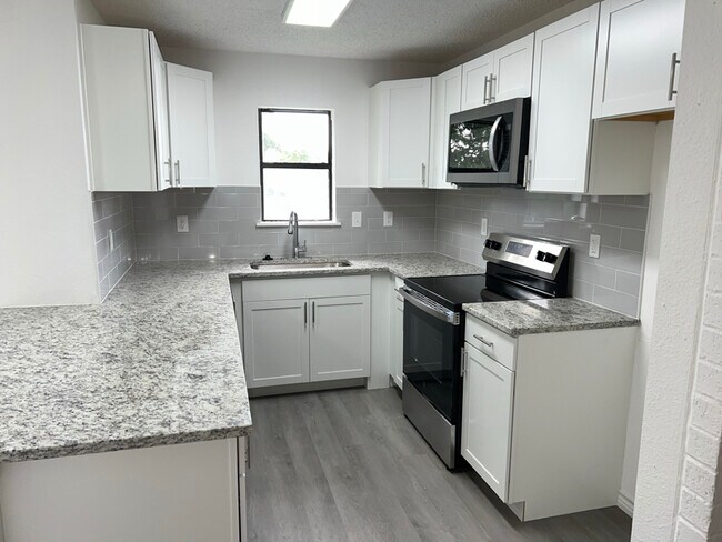 Foto del edificio - 701 E Morton St