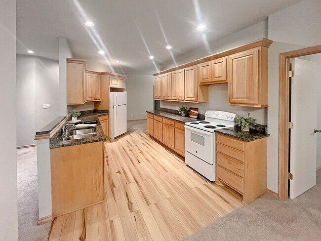 Building Photo - Charming 3-Bedroom Home in the Heart of Gu...