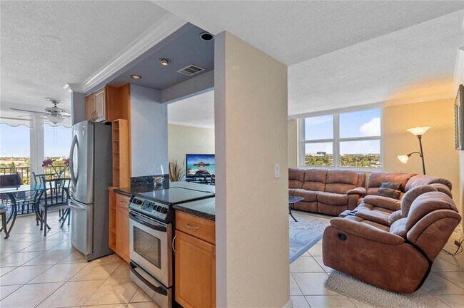Foto del edificio - 2881 NE 33rd Ct