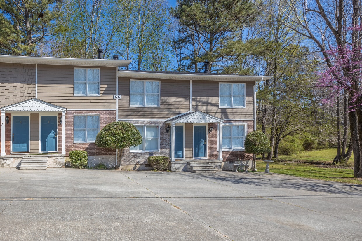 The Preserve at Mill Creek Apartments 1902 Brady Dr Dalton, GA