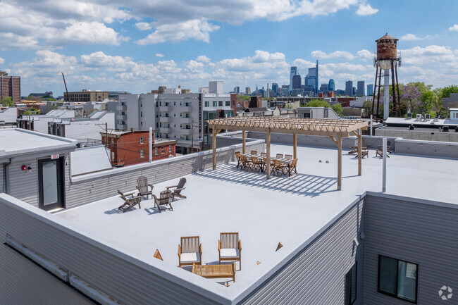 Building Photo - Oxford Lofts