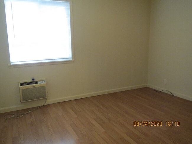 Foto del edificio - 2899 Alma St