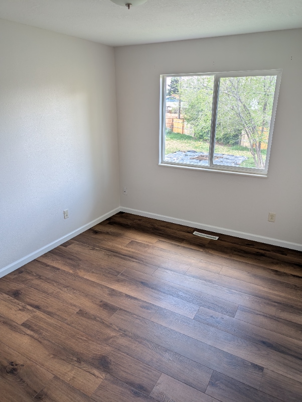 Foto del edificio - 1308 Ellen Pl