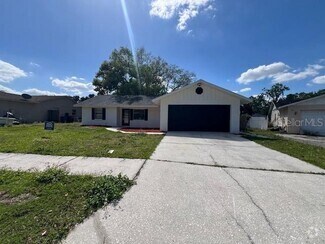 Building Photo - 1053 WESTWOOD Dr