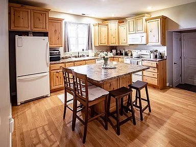 Foto del edificio - 6523 W Bull River Rd