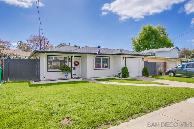 Building Photo - 6375 Thorn St