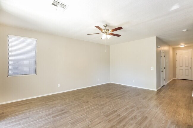 Foto del edificio - 3638 E Flamingo Way