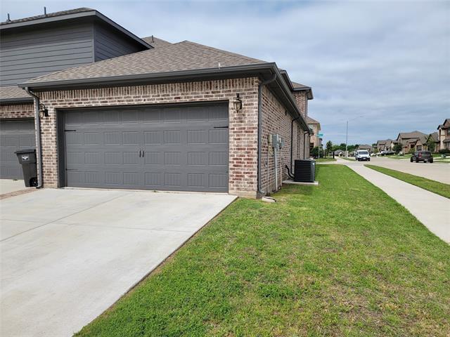 Building Photo - 6720 Windlord Dr