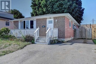 Building Photo - 78 Barwood Crescent