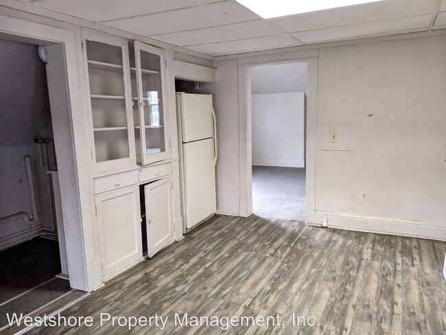 Building Photo - 180 McLaughlin Ave