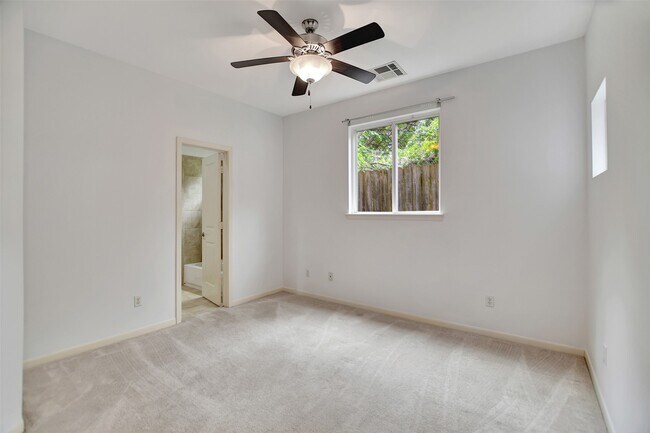 Foto del edificio - 5314 Avenue J