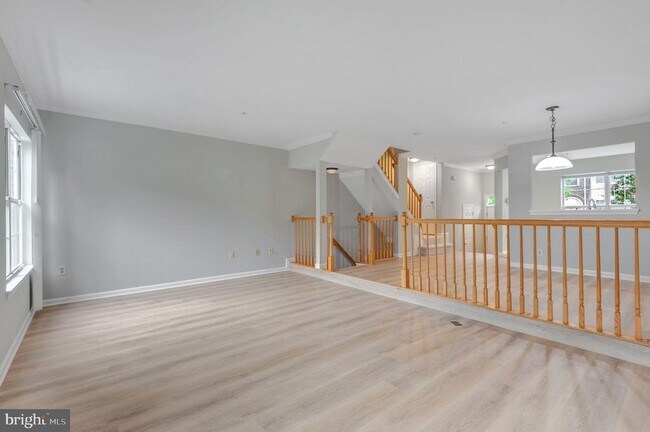 Foto del edificio - 1804 Manorfield Ct