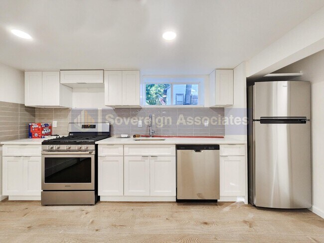 Foto del edificio - 481 Christian Herald Road