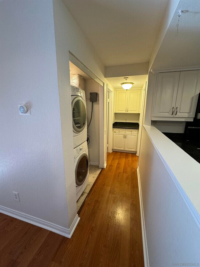 Building Photo - 1564 Tanglewood Ln