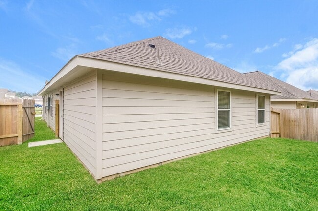 Building Photo - 14052 Lahontan Dr
