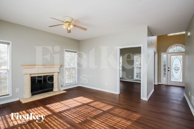 Foto del edificio - 925 Cline Petty Way