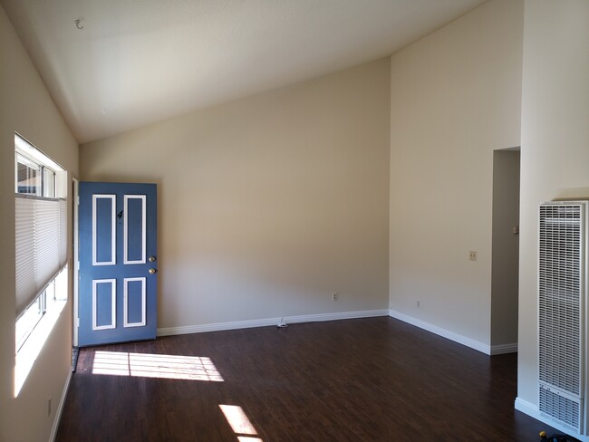 living room - 15810 Normandie Ave
