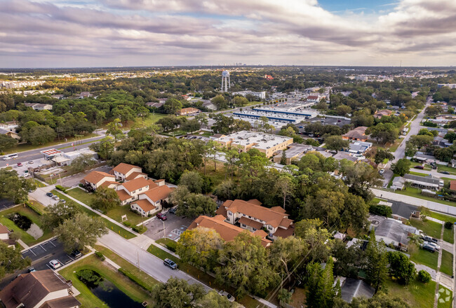 Aerial Photo - Breezeway Villas Apartments