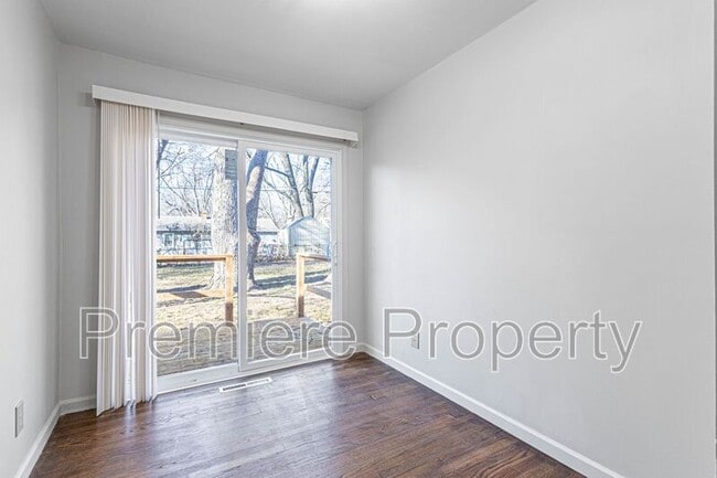 Foto del edificio - 7306 Elm Ave