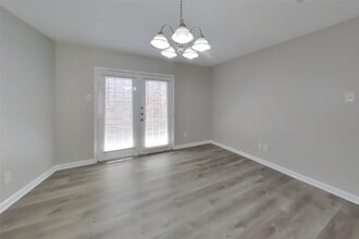 Building Photo - 16027 Hidden Acres Dr