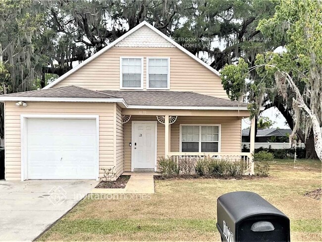 Building Photo - 1070 Forrest Dr
