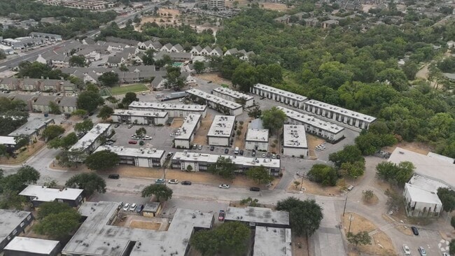  - Residences at White Rock Lake