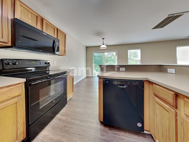 Foto del edificio - 5432 Wyalong Dr