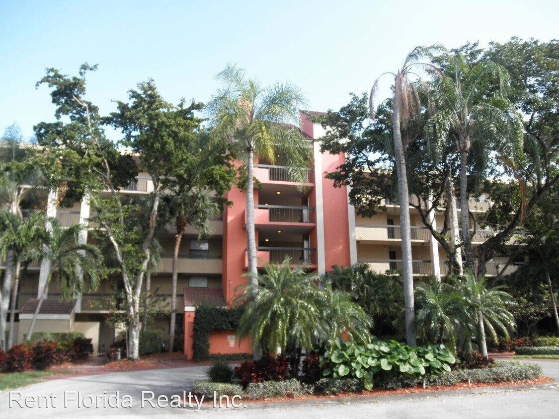 2025 Lavers Cir, Delray Beach, FL 33444 House for Rent in Delray