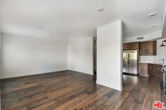 Foto del edificio - 2974 Ripple Pl