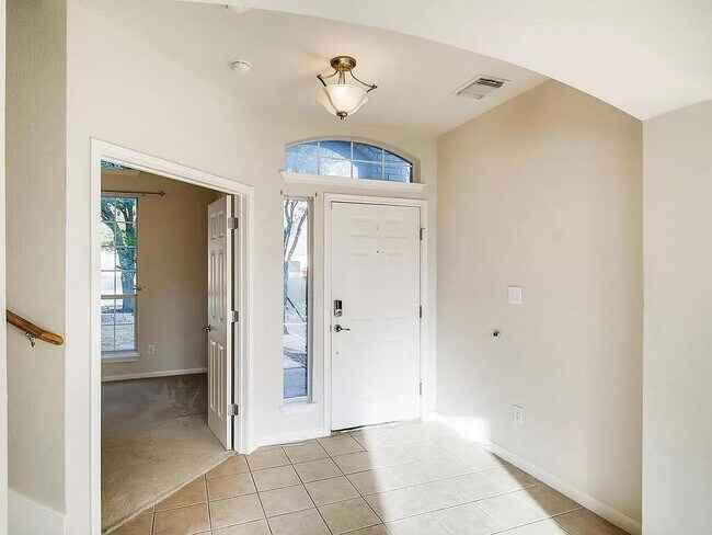 Foto del edificio - 1711 Brandon Keller Ct