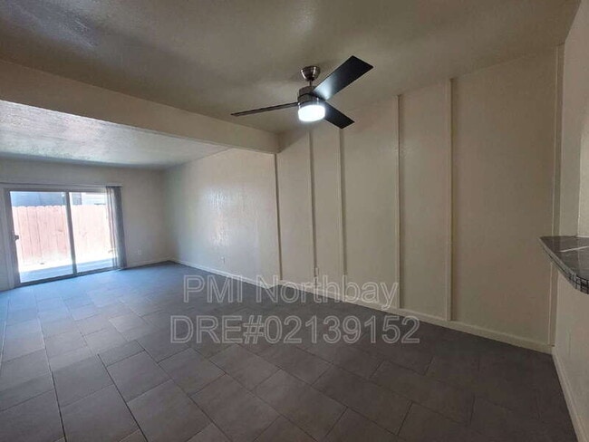 Building Photo - 1200 Dana Dr