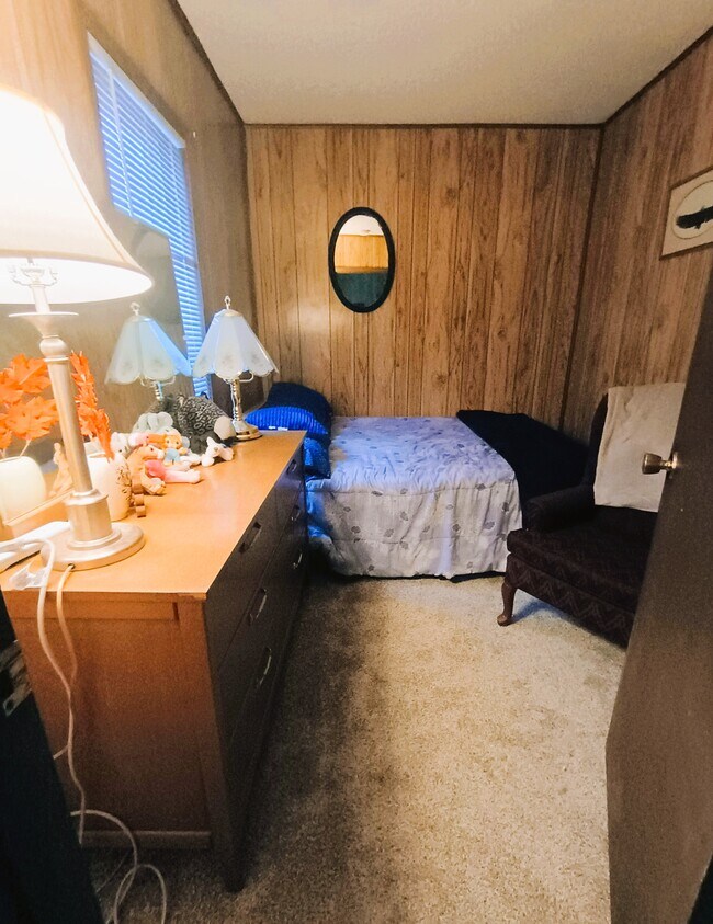 Foto del edificio - 305 E 25th St