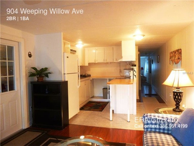 Building Photo - 904 Weeping Willow Ave