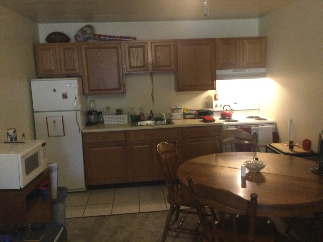 Primary Photo - 311 W University Dr