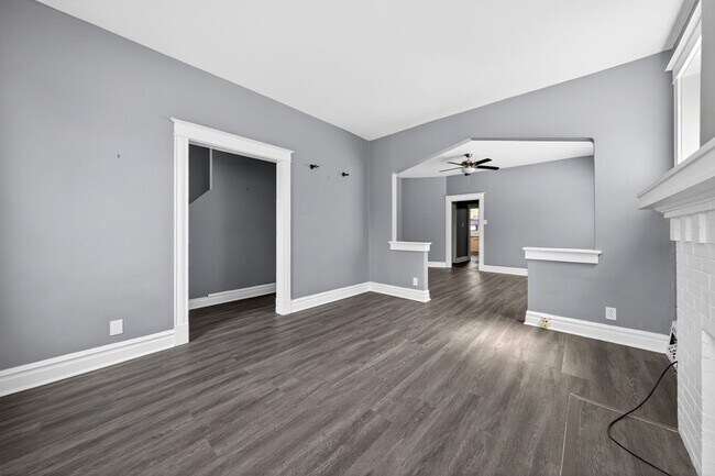 Foto del edificio - 3526 S Spring Ave