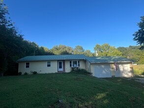 Building Photo - 5009 US-59