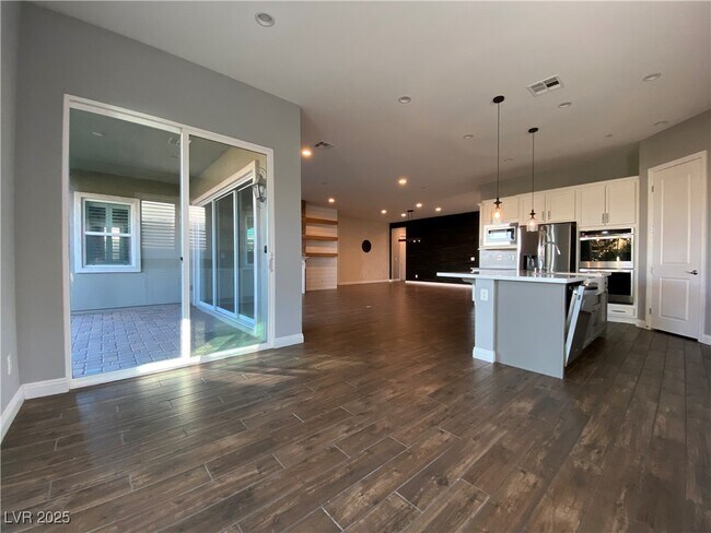 Foto del edificio - 3120 Pavilio Dr