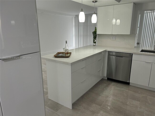Foto del edificio - 600 Parkview Dr