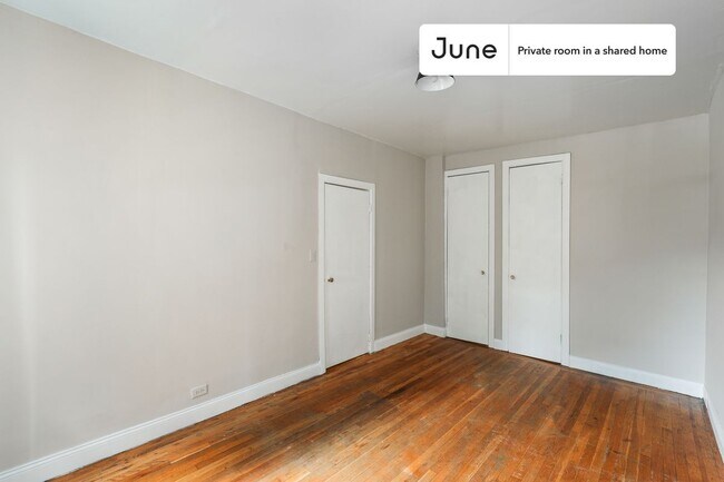 Foto del edificio - Room in Shared 4 bed/1 bath home